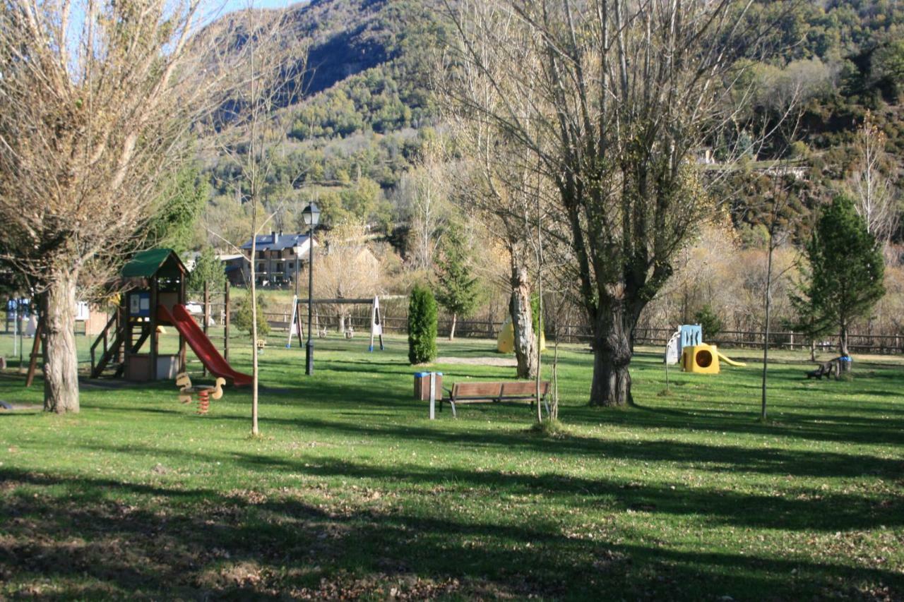 Esera Dos Catedrales Villanova Exterior photo