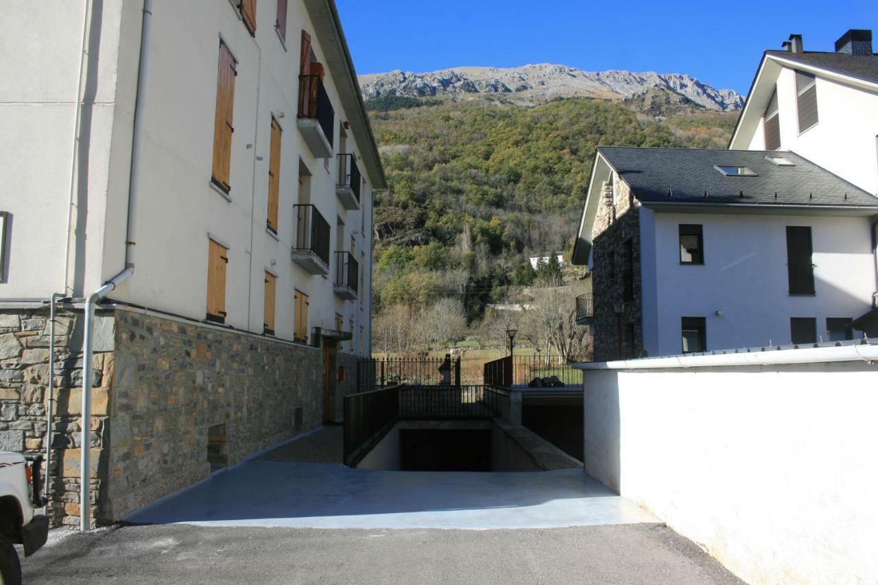 Esera Dos Catedrales Villanova Exterior photo